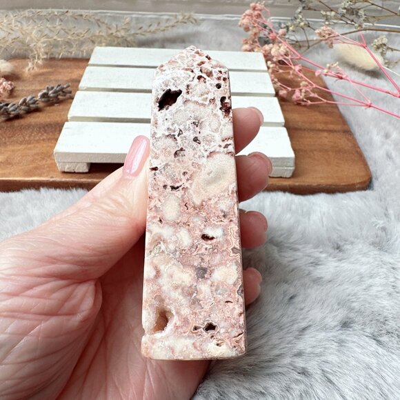 Beautiful Small Pink Crazy Lace Agate Tower Obelisk - Picture 7 of 7